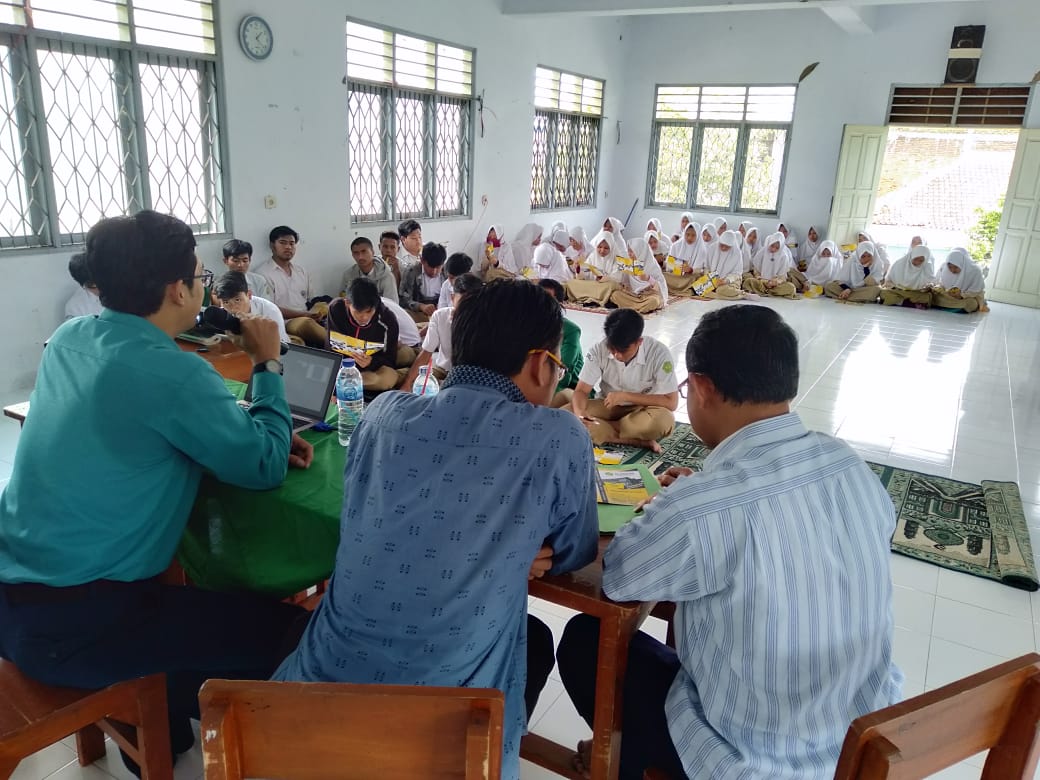 sosialisasi penerimaan mahasiswa baru