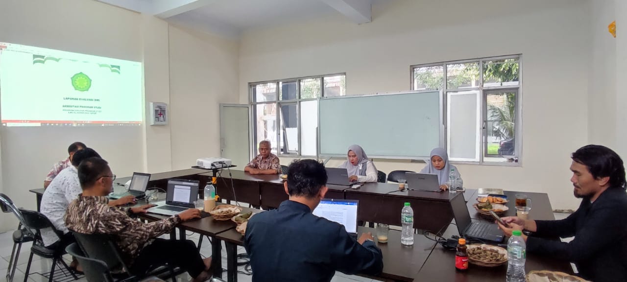 Review LED Prodi IAT Bersama Pimpinan dan P2M