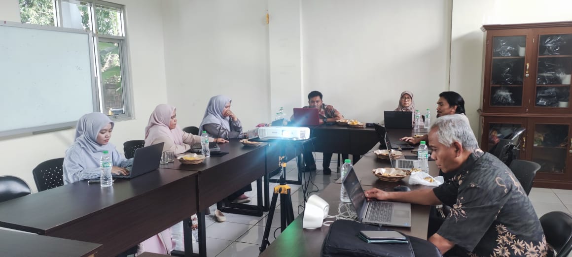 Review LED Prodi PIAUD Bersama Pimpinan dan P2M